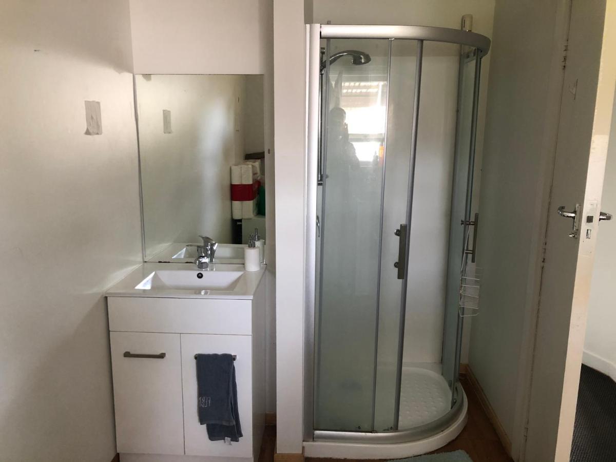Single Room #1 Or #3 - Homestay Family Home - No Breakfast ハミルトン エクステリア 写真